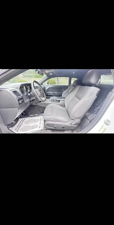 2012 Dodge Challenger 3rd Gen - Image 10 of 15