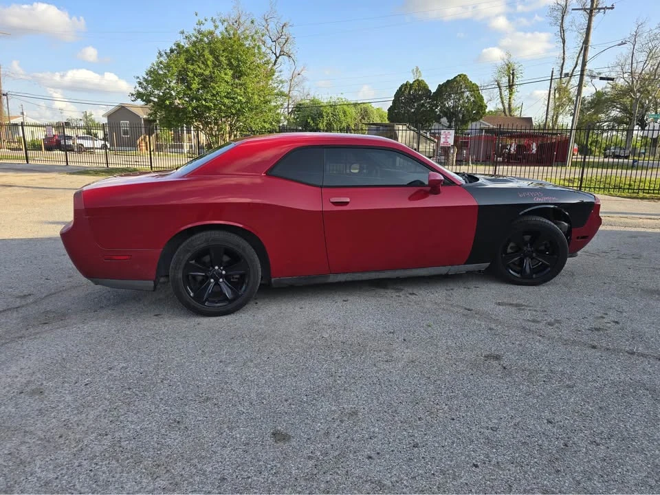 2012 Dodge Challenger 3rd Gen - Image 3 of 10