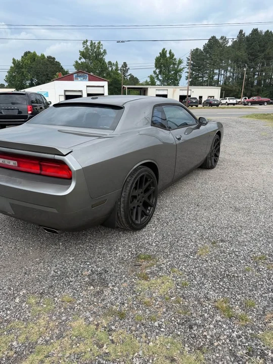 2012 Dodge Challenger 3rd Gen - Image 5 of 13