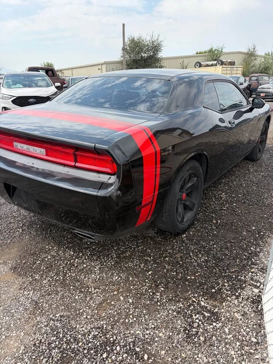 2012 Dodge Challenger 3rd Gen - Image 4 of 8
