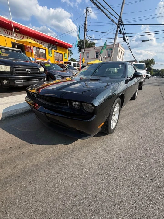 2012 Dodge Challenger 3rd Gen - Image 3 of 15