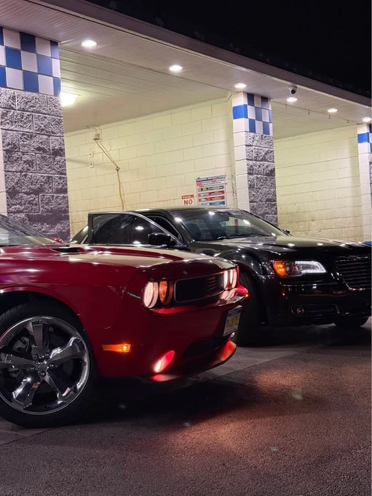 2012 Dodge Challenger 3rd Gen - Image 6 of 12