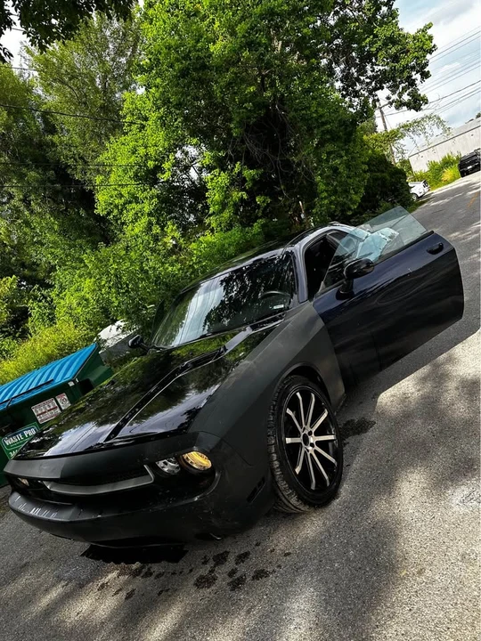 2012 Dodge Challenger 3rd Gen - Image 9 of 12