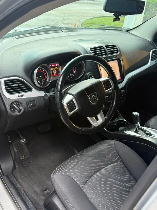 2012 Dodge Challenger 3rd Gen - Image 7 of 8