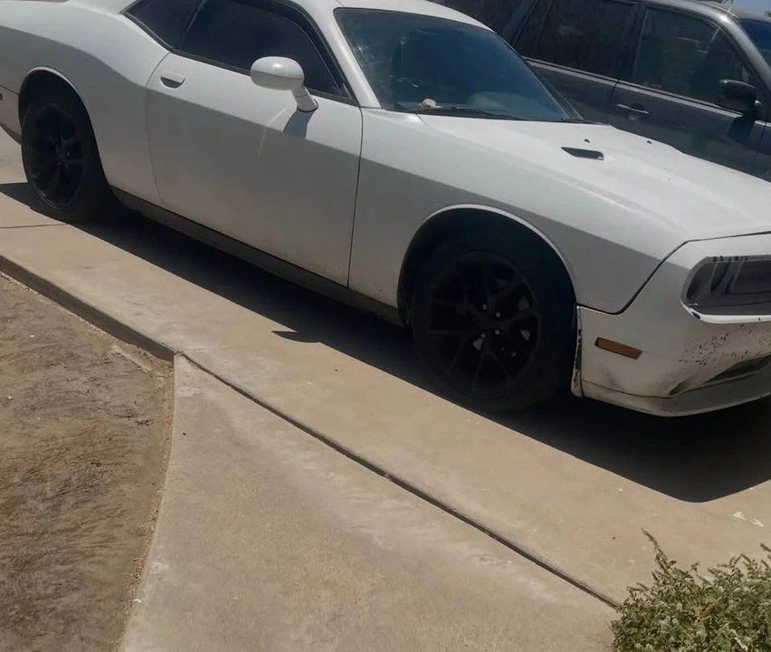 2012 Dodge Challenger 3rd Gen - Image 2 of 3
