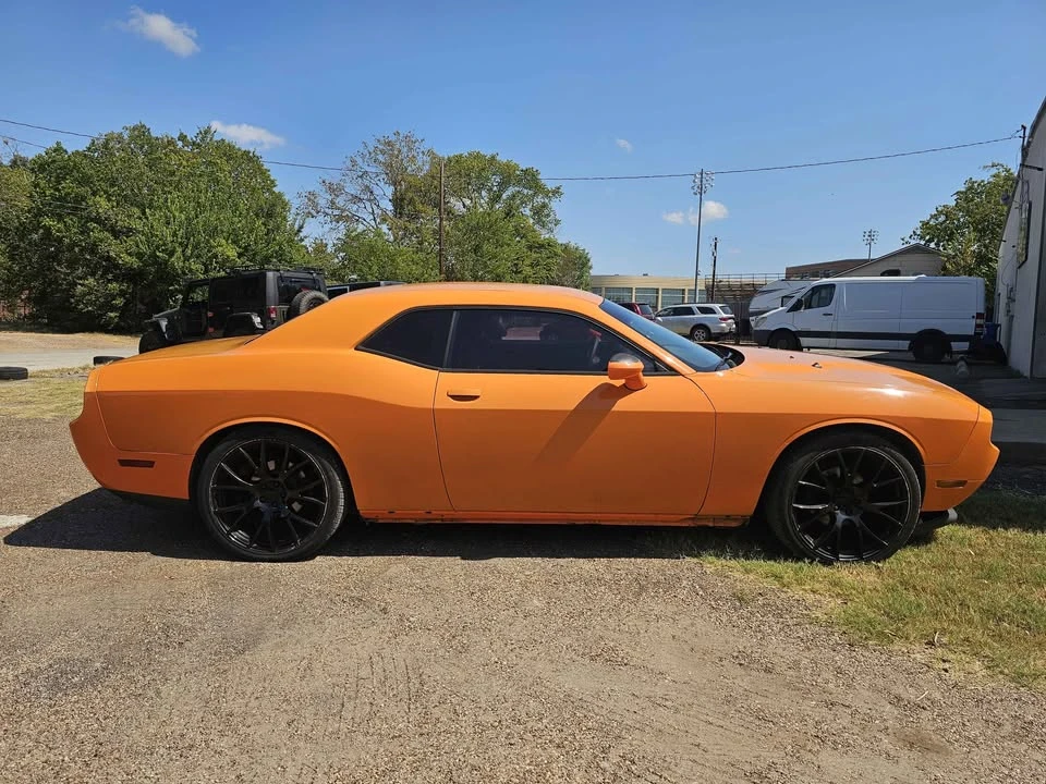 2012 Dodge Challenger 3rd Gen - Image 4 of 10