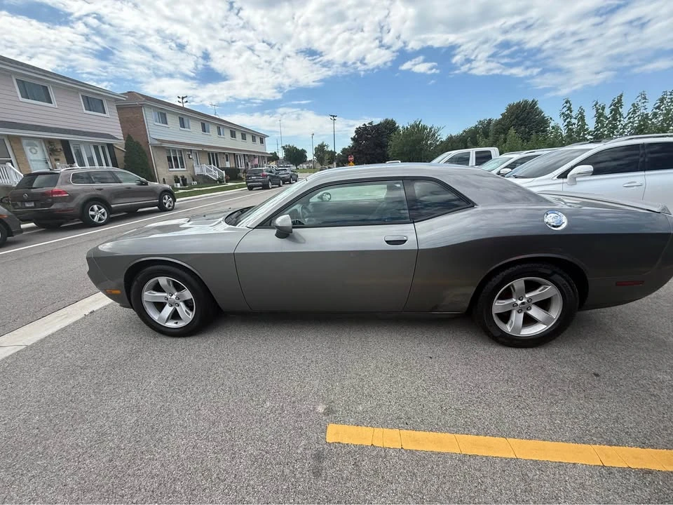 2012 Dodge Challenger 3rd Gen - Image 4 of 7