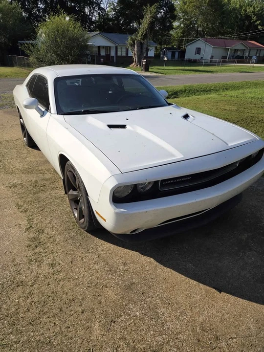 2012 Dodge Challenger 3rd Gen - Image 2 of 3