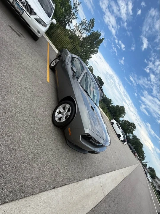 2012 Dodge Challenger 3rd Gen - Image 3 of 7