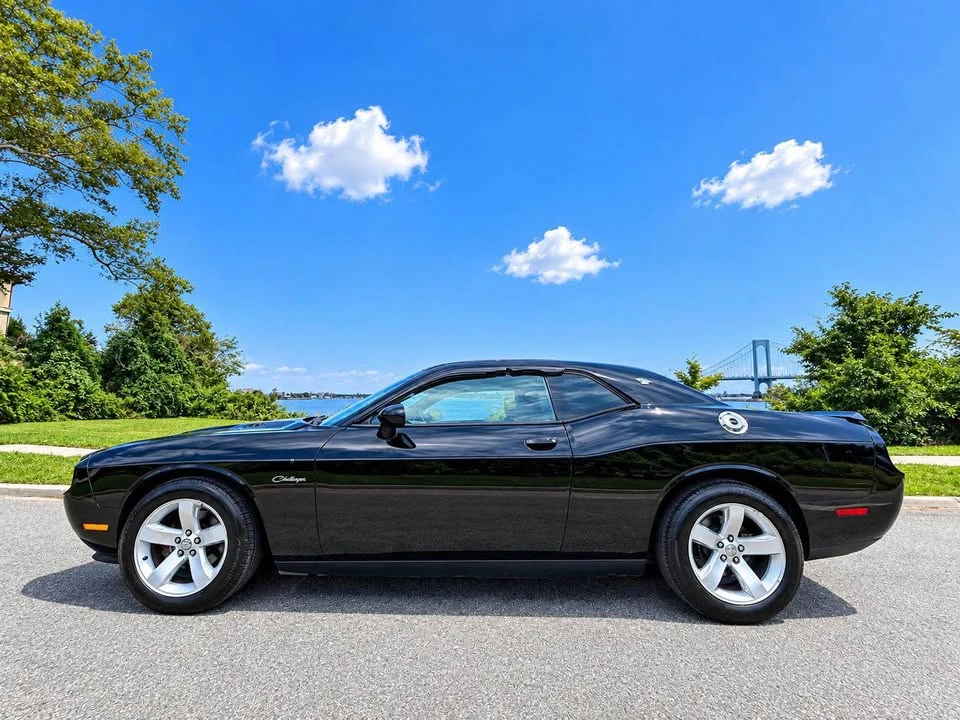 2012 Dodge Challenger 3rd Gen - Image 2 of 20