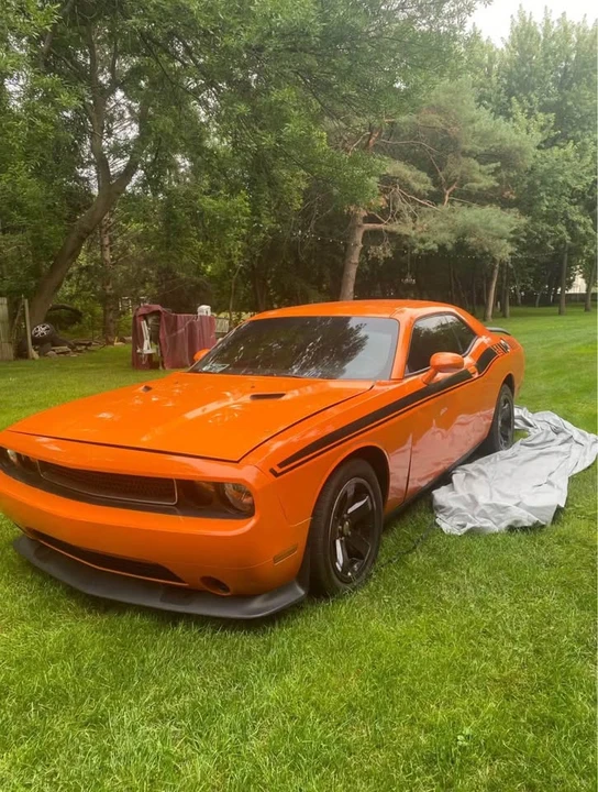 2012 Dodge Challenger 3rd Gen - Image 2 of 7