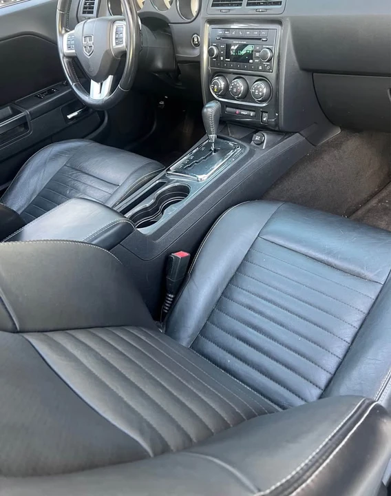 2012 Dodge Challenger 3rd Gen - Image 11 of 16