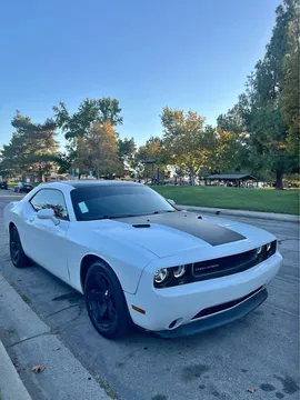 2012 Dodge Challenger Coupe 2D