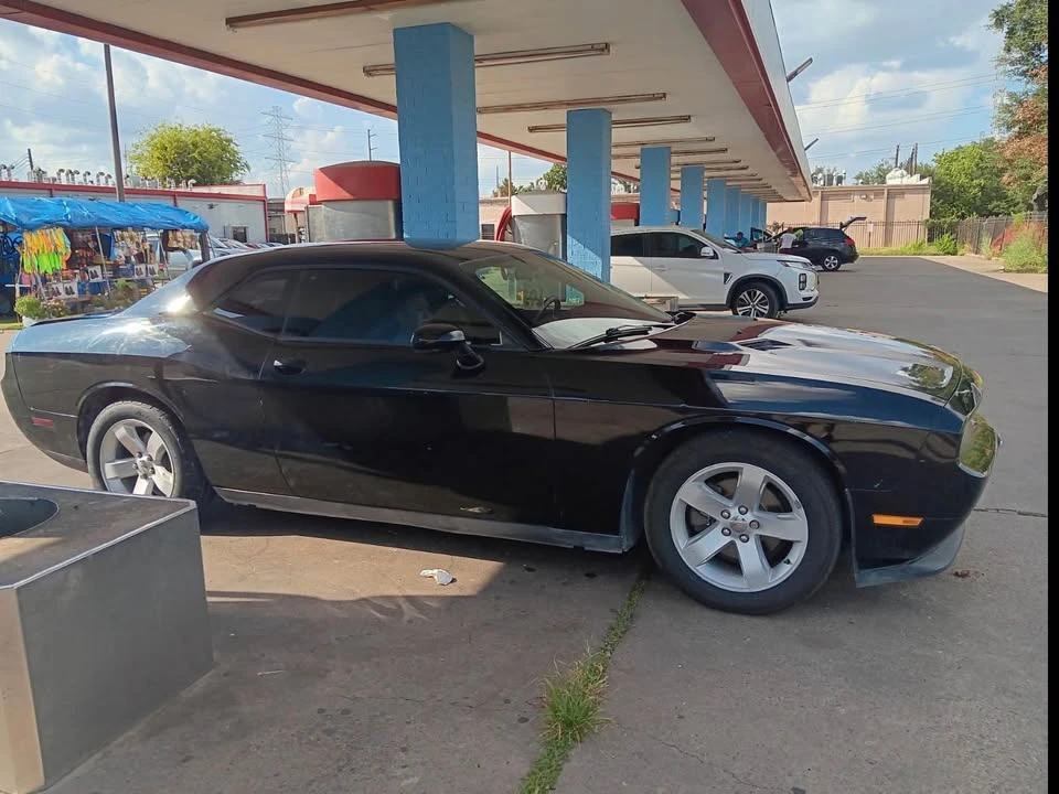 2012 Dodge Challenger 3rd Gen - Image 5 of 6
