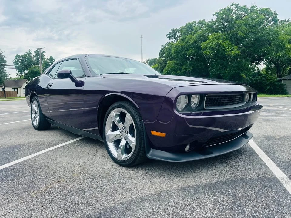 2012 Dodge Challenger 3rd Gen - Image 3 of 13