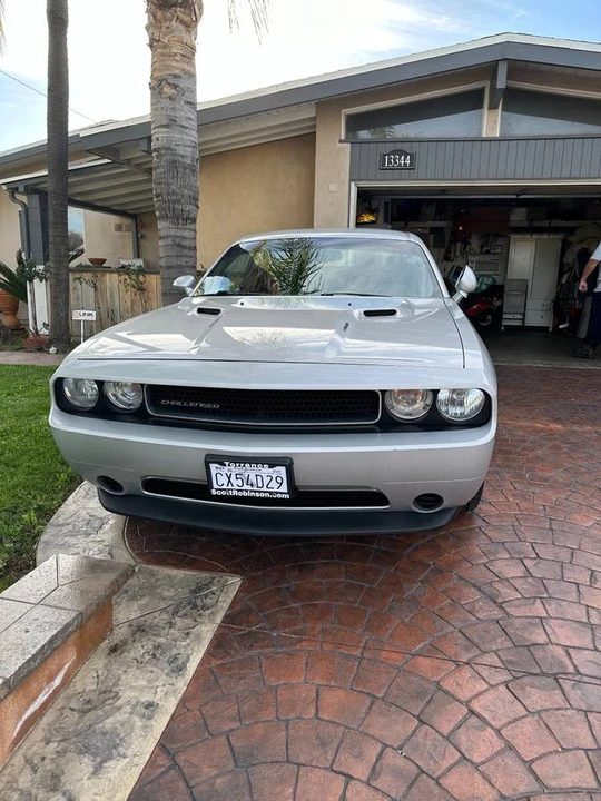 2012 Dodge Challenger 3rd Gen - Image 5 of 8