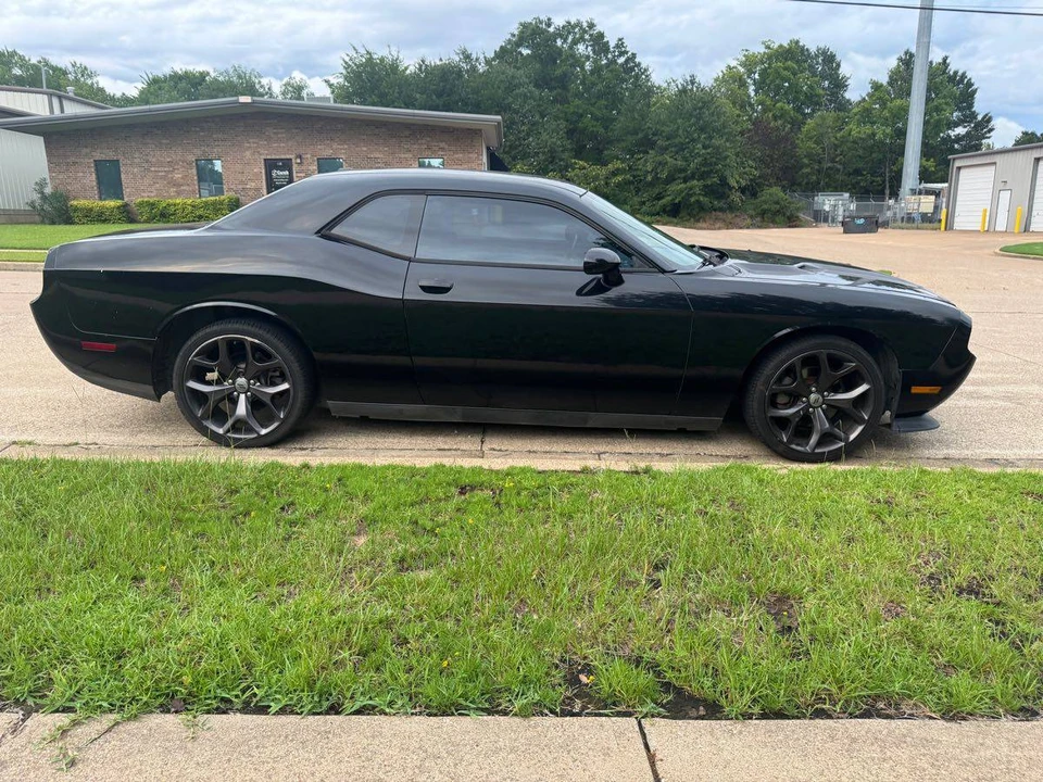 2012 Dodge Challenger 3rd Gen - Image 3 of 18
