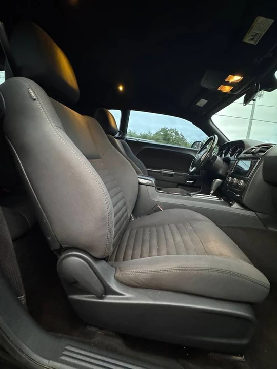 2012 Dodge Challenger 3rd Gen - Image 15 of 18