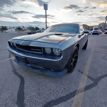 2012 Dodge Challenger SXT