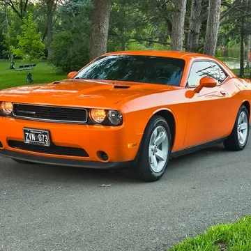 2012 Dodge Challenger SXT