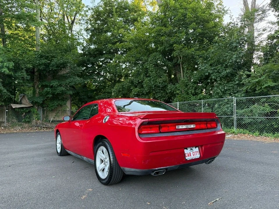 2012 Dodge Challenger 3rd Gen - Image 4 of 20