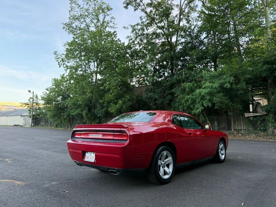 2012 Dodge Challenger 3rd Gen - Image 3 of 20