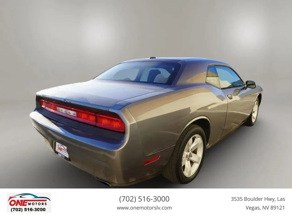 2012 Dodge Challenger 3rd Gen - Image 8 of 16
