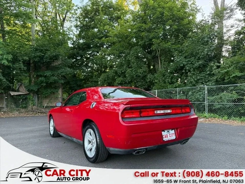 2012 Dodge Challenger 3rd Gen - Image 15 of 20