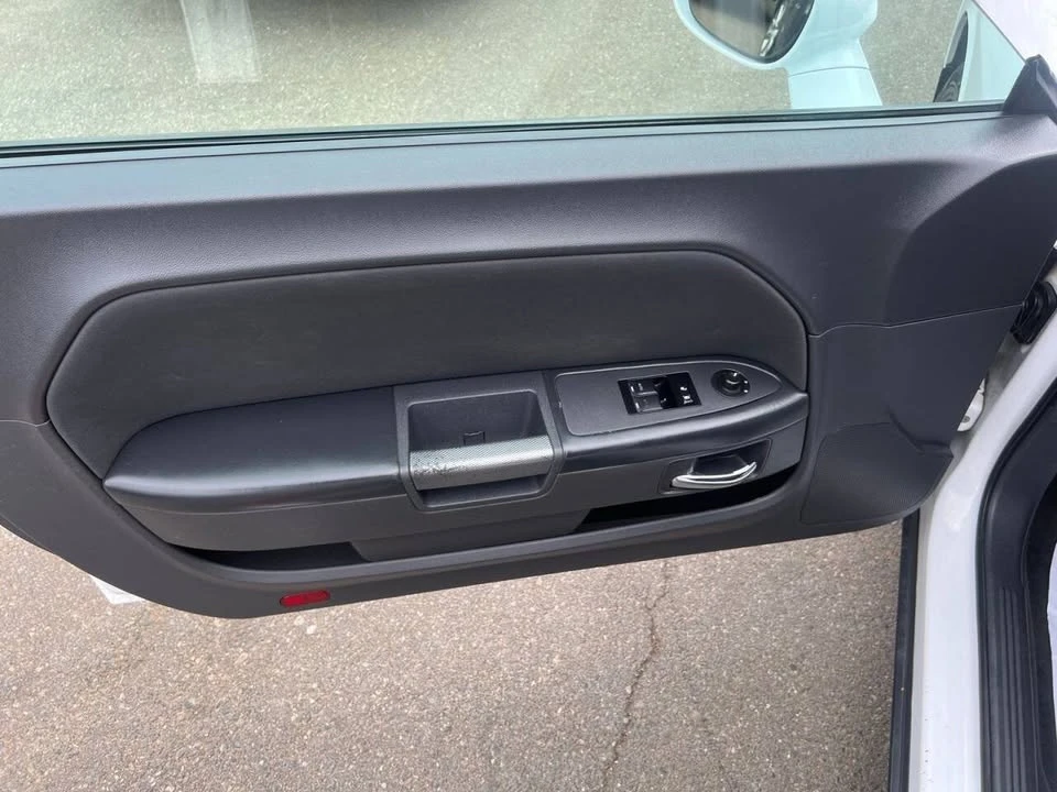 2012 Dodge Challenger 3rd Gen - Image 18 of 19