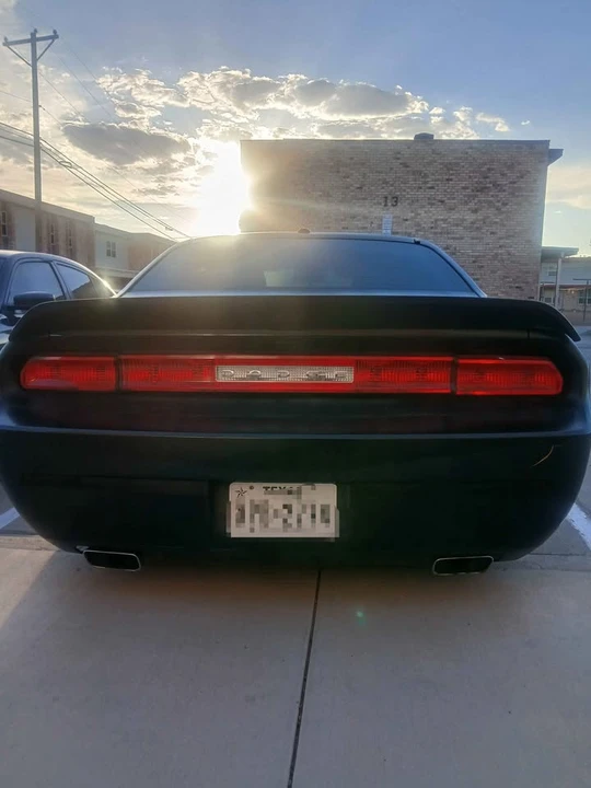2012 Dodge Challenger 3rd Gen - Image 3 of 4