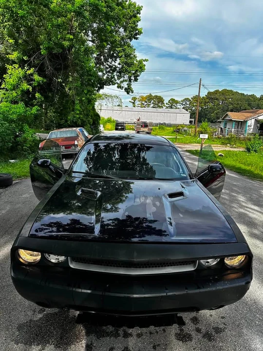 2012 Dodge Challenger 3rd Gen - Image 3 of 11