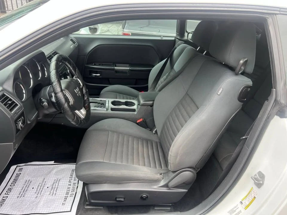 2012 Dodge Challenger 3rd Gen - Image 15 of 19