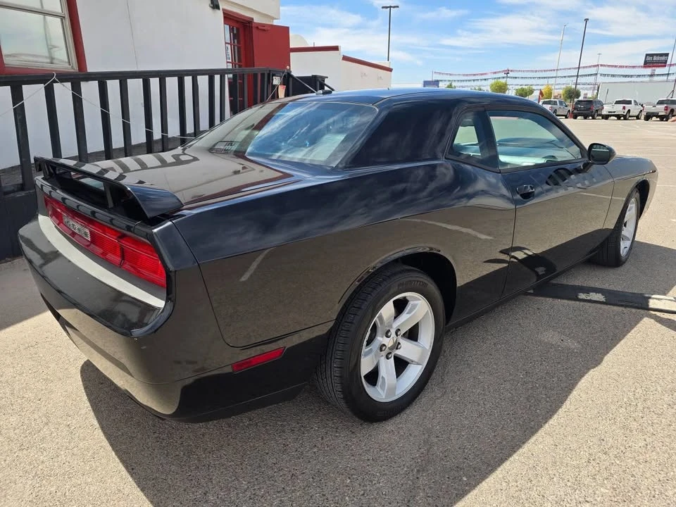 2012 Dodge Challenger 3rd Gen - Image 4 of 16