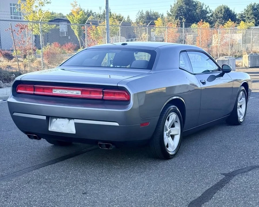 2012 Dodge Challenger 3rd Gen - Image 5 of 13