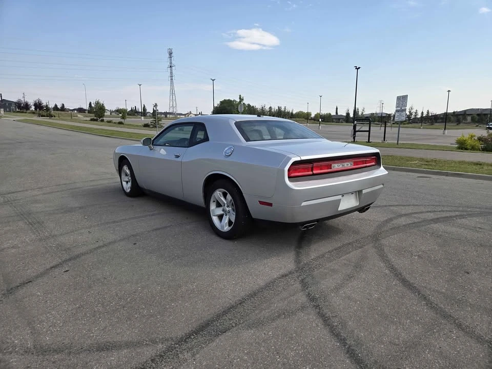 2012 Dodge Challenger 3rd Gen - Image 7 of 13