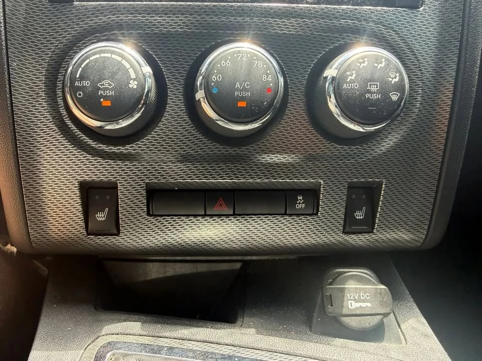 2012 Dodge Challenger 3rd Gen - Image 12 of 15