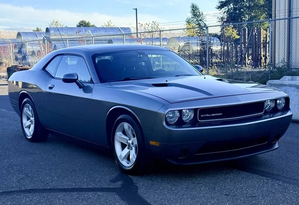 2012 Dodge Challenger 3rd Gen - Image 3 of 13