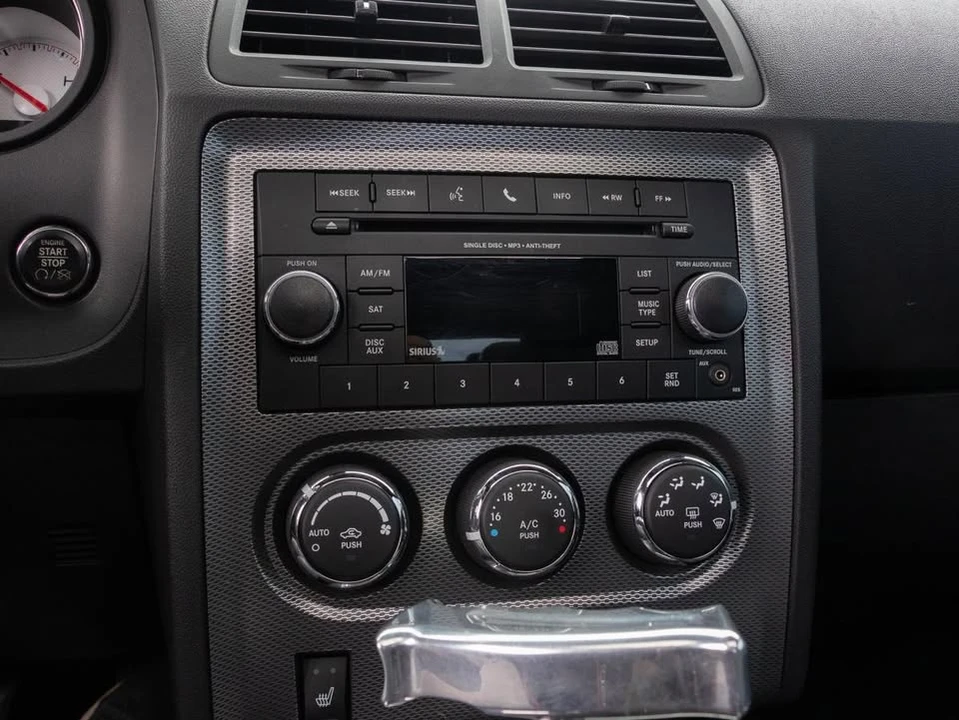 2012 Dodge Challenger 3rd Gen - Image 19 of 20