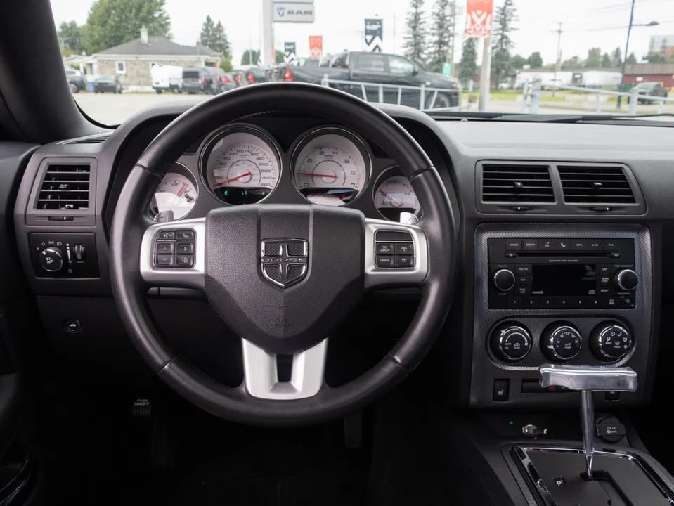 2012 Dodge Challenger 3rd Gen - Image 17 of 20