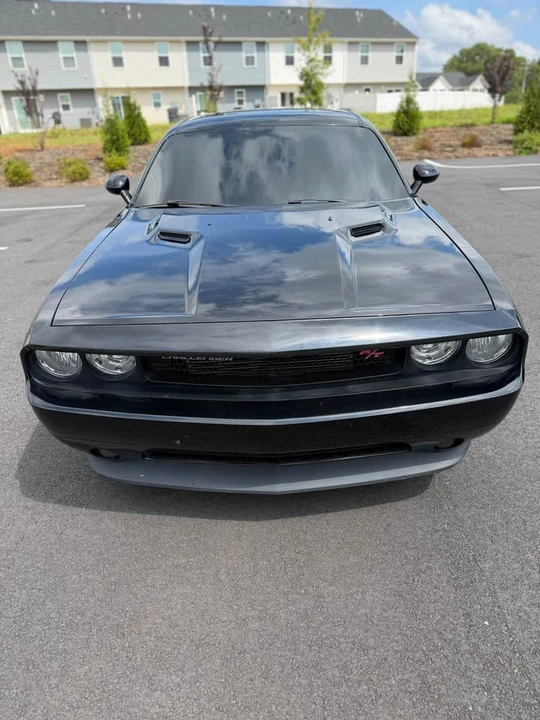 2012 Dodge Challenger 3rd Gen - Image 10 of 11