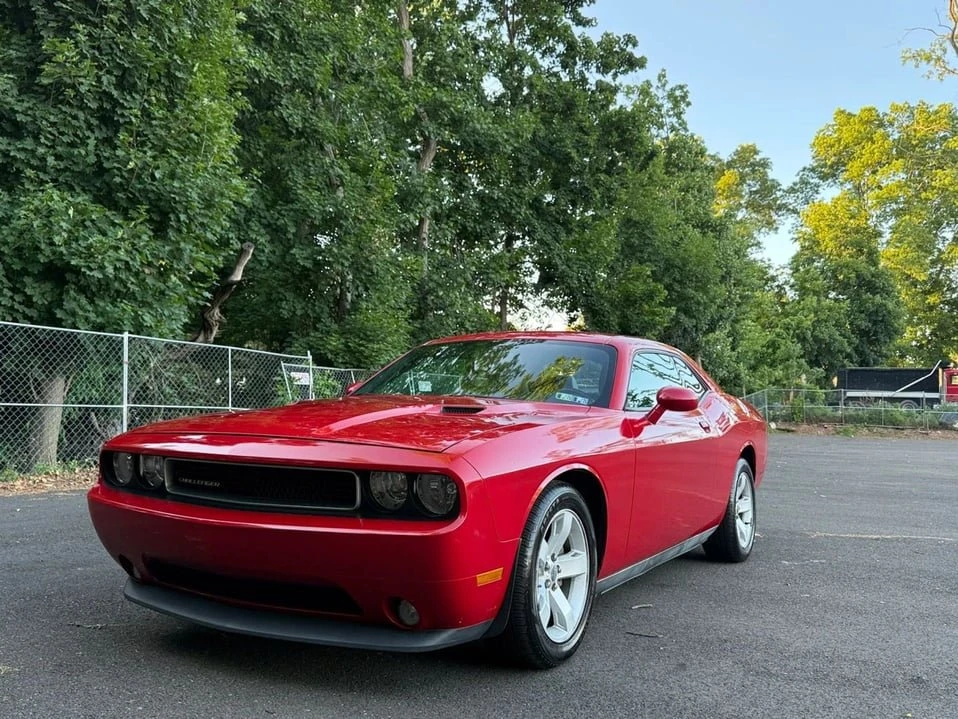 2012 Dodge Challenger 3rd Gen - Image 10 of 13