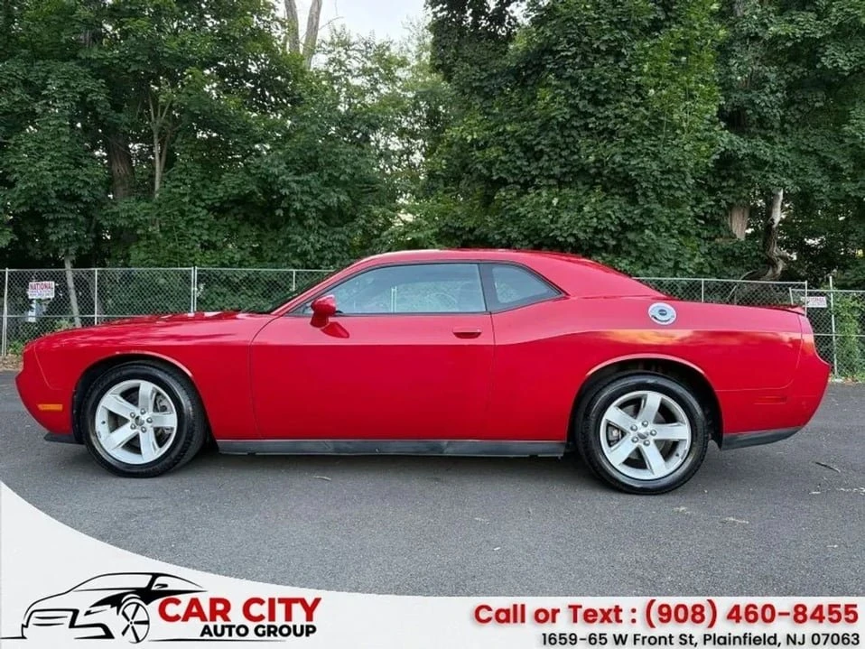 2012 Dodge Challenger 3rd Gen - Image 2 of 13
