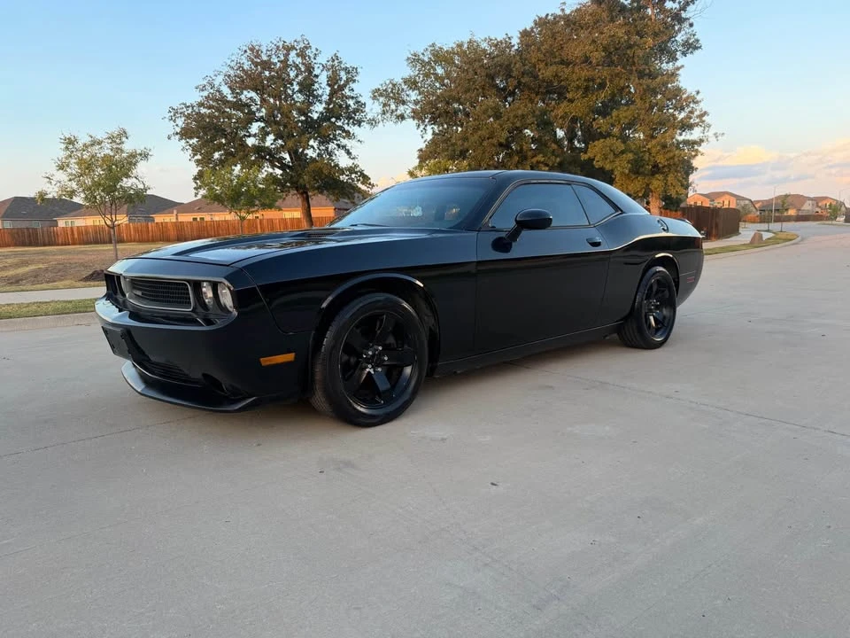 2012 Dodge Challenger 3rd Gen - Image 2 of 8