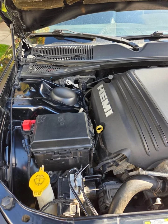 2012 Dodge Challenger 3rd Gen - Image 15 of 20
