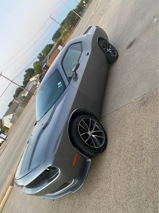 2012 Dodge Challenger 3rd Gen - Image 5 of 11