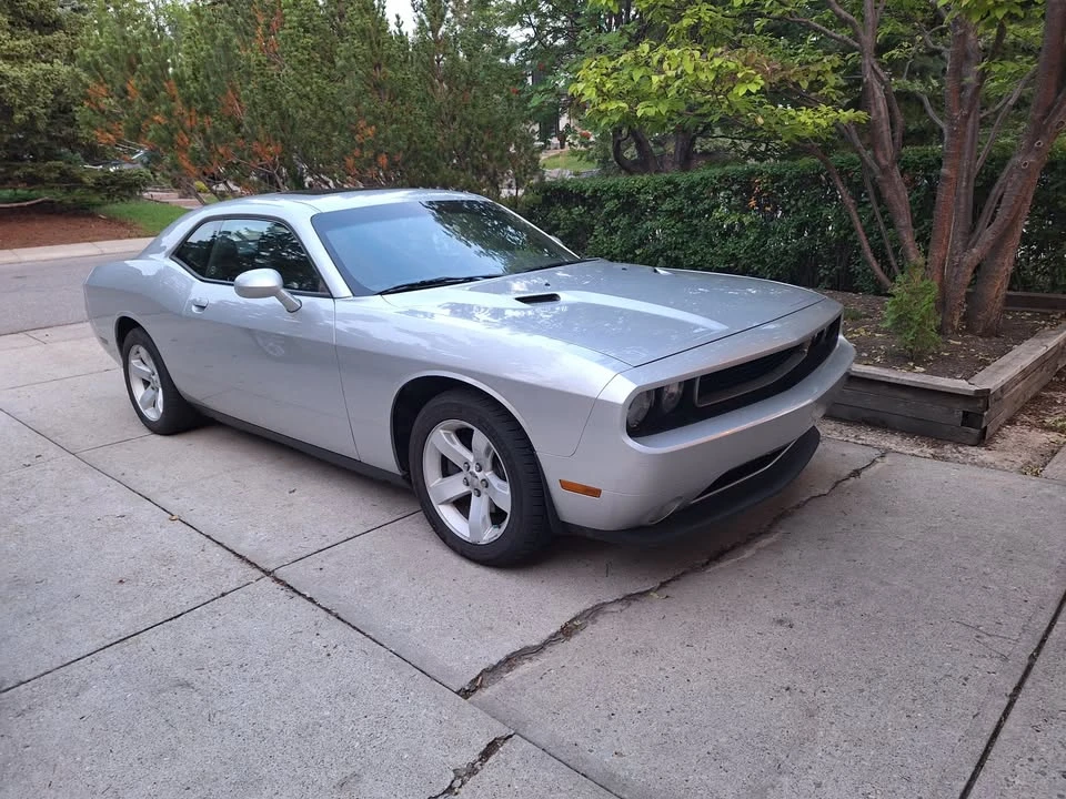 2012 Dodge Challenger 3rd Gen - Image 5 of 11