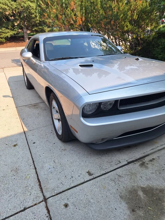 2012 Dodge Challenger 3rd Gen - Image 3 of 11