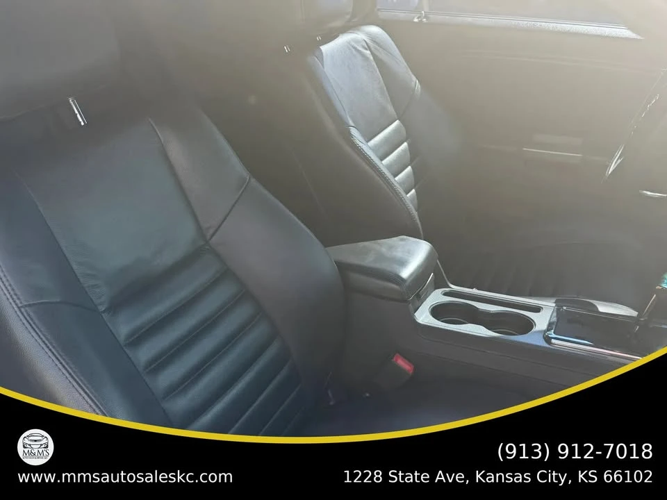 2012 Dodge Challenger 3rd Gen - Image 15 of 16