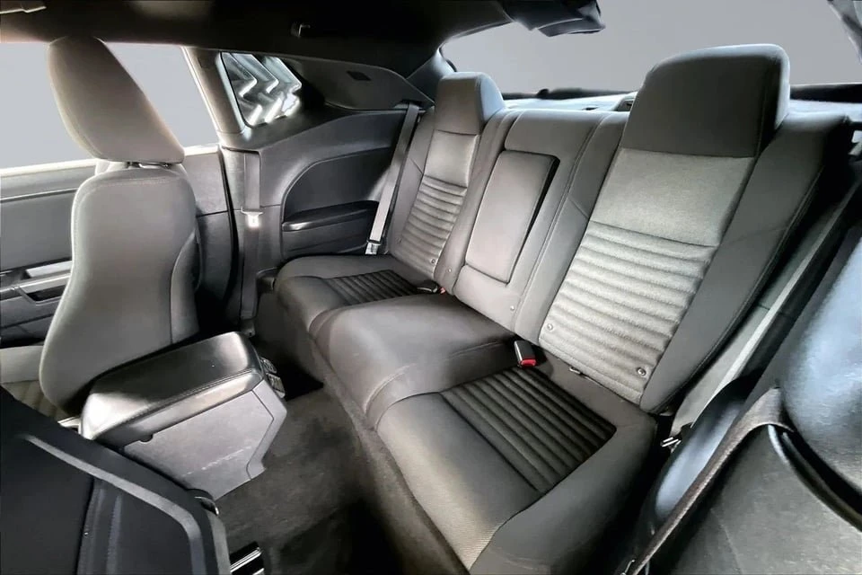 2012 Dodge Challenger 3rd Gen - Image 19 of 20