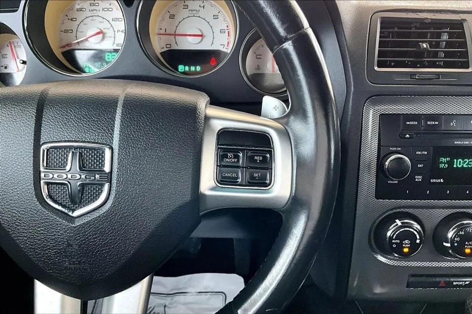 2012 Dodge Challenger 3rd Gen - Image 11 of 20